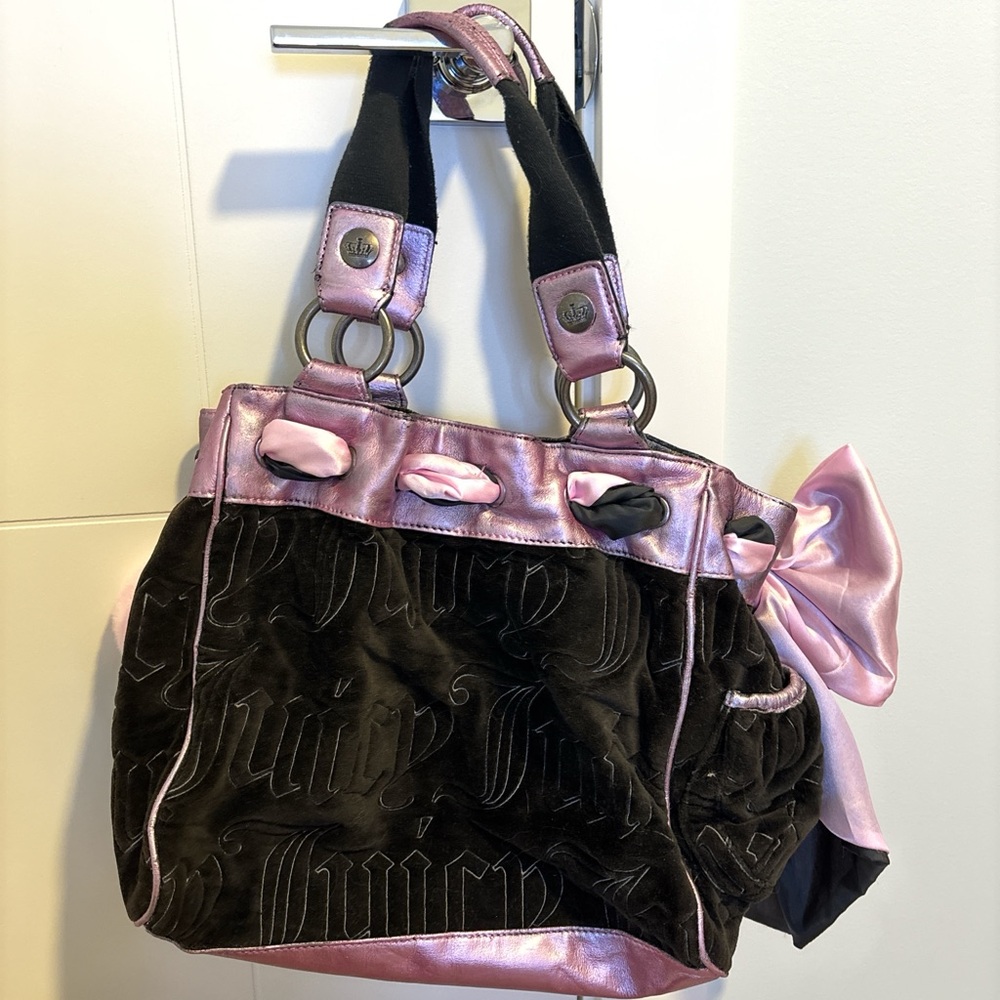 Chic Pink and Black Vintage Juicy Couture Daydreamer Bag - Picture 2 of 5